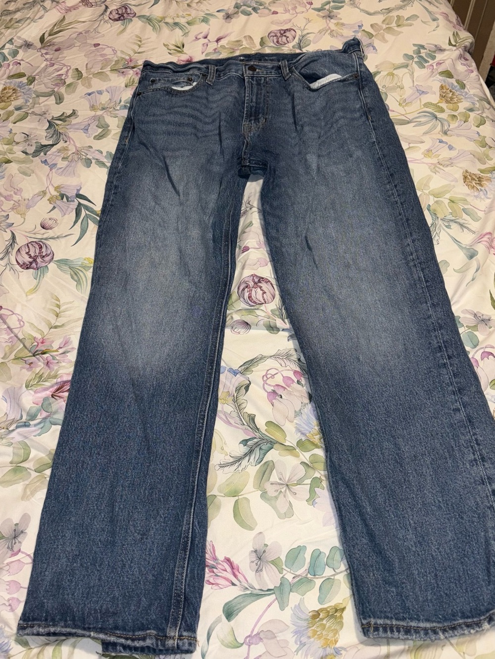 Old Navy Men’s Straight-Leg Dark Blue Jeans